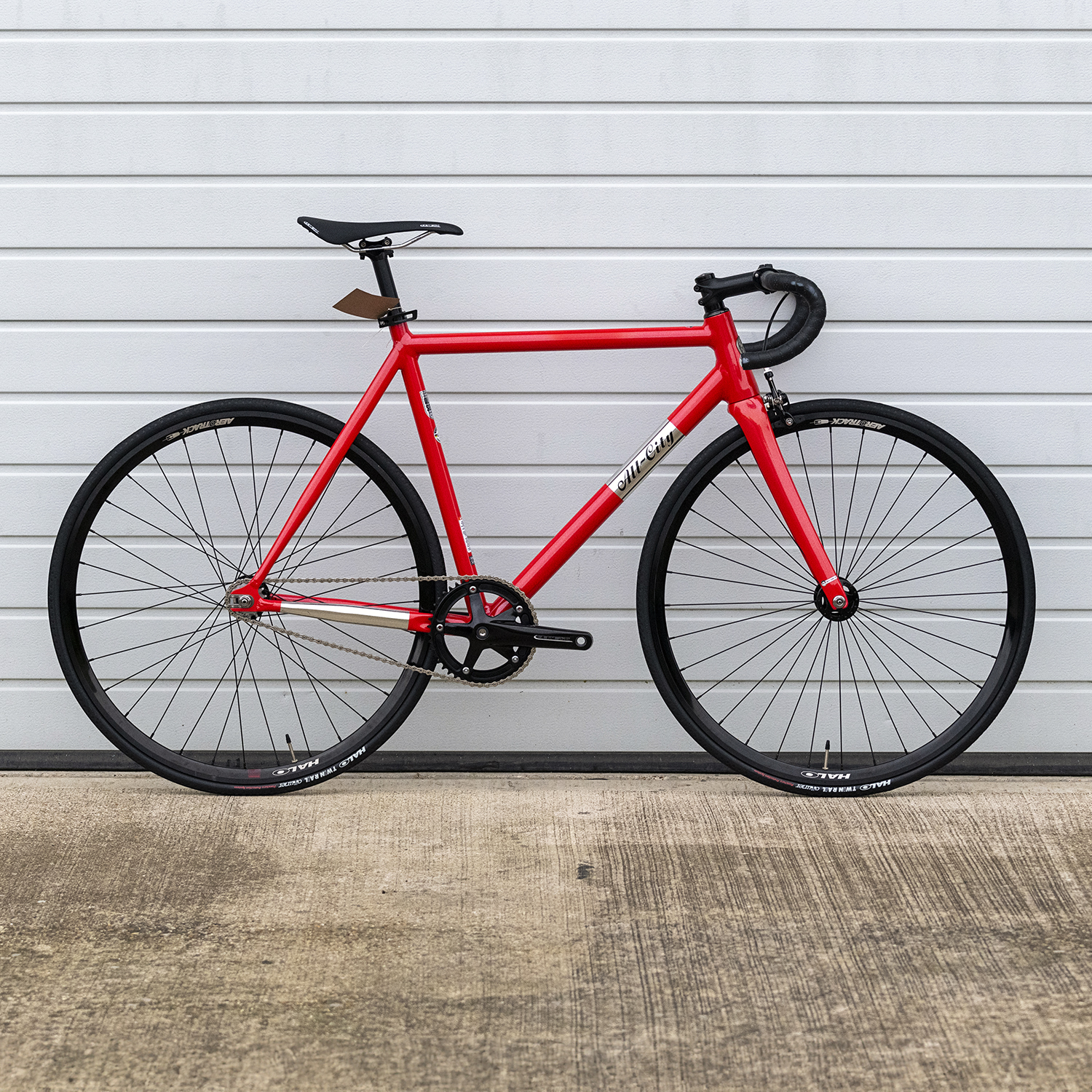 Thunderdome 52cm Red 