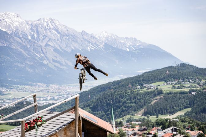 Emil Johansson joins HT pedals 